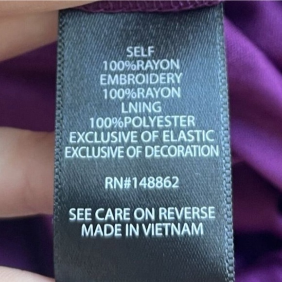 Women's Purple Sleeveless Top Torrid Eyelet Plum Caspia Cami 4X 26 - Picture 9 of 15